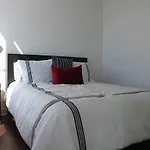 Eg Suites - Modern Queen West Condo