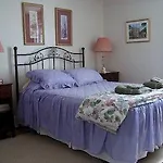 Campbell House Weston B&B