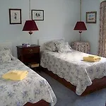 Campbell House Weston B&B