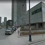 Pelicanstay In Toronto Entertainment District
