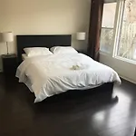Don Mills Guest House