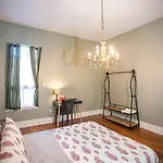 Elevate Room