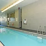 Nge Stays - Downtown Suite Lake View