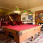 Madison Manor Boutique Hotel
