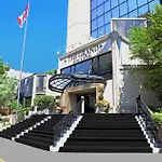 Grand Hotel & Suites