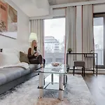 Noel Suites - Fashion District