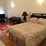 Clinton And Bloor B&B By Elevate Rooms