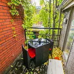 George Street Suites - Downtown Apartment Hotel - 5 Min Dundas Sq, St Lawrence Market