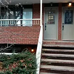 Toronto Furnished Living- Pembroke