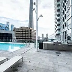 Breathtaking 3-Bedroom In The Heart Of Downtown