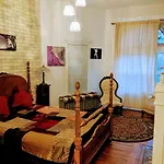 Authentic 1 Bedroom Toronto Home