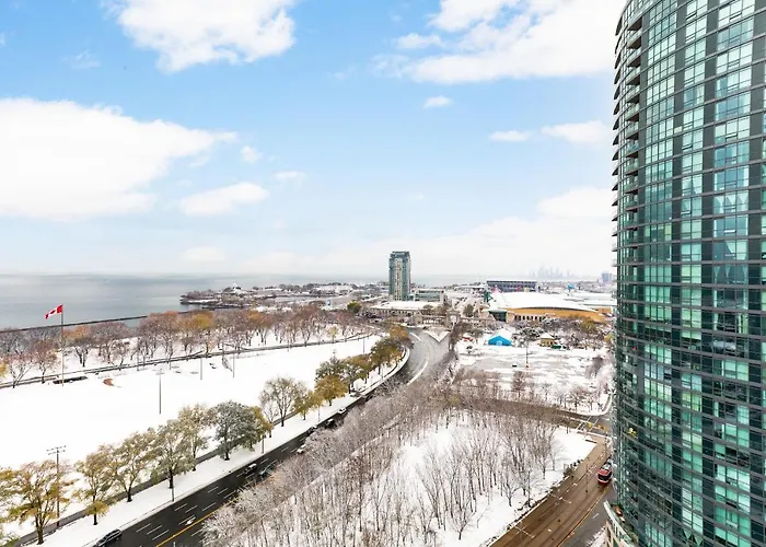 Aoc Suites - High-Rise Condo - City View