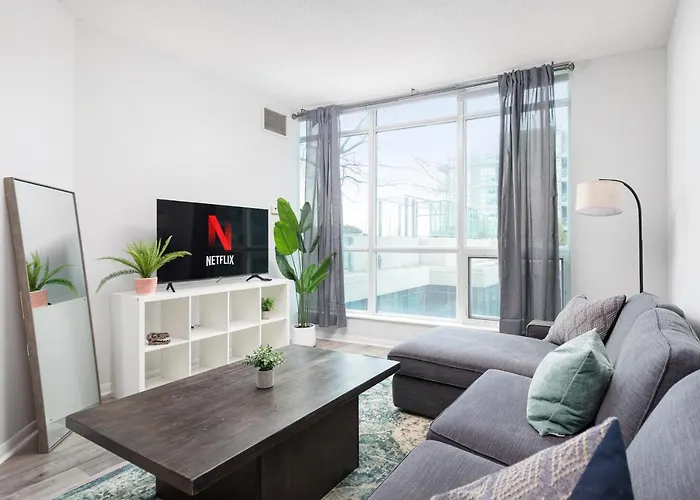 Modern & Spacious 2 Bed Condo Across From Lakeshore!