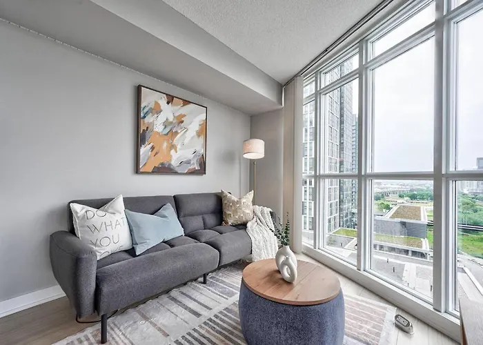 Entertainment District 1 Bedroom Free Parking Dt Toronto