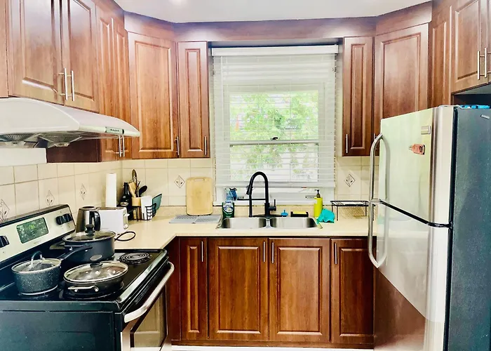 3Room Entire Floor Walk 2 Subway