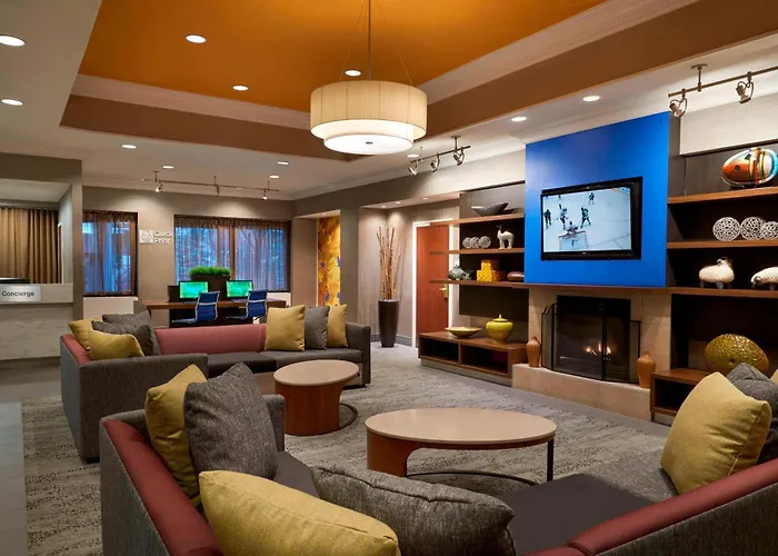 Courtyard By Marriott Toronto Downtown