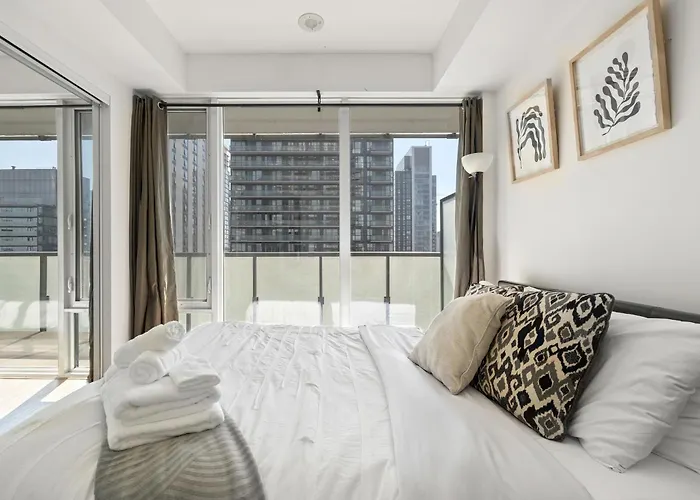 Cozy Downtown Toronto Suites