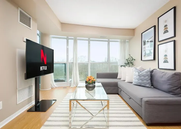 Scenic Waterfront Condo W Parking In Downtown To