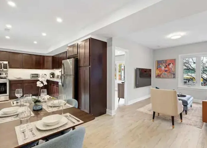 Casa Hotels- Lrg 2Br Apartment With Patio & Bbq