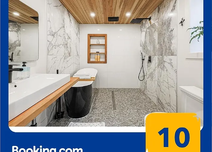 Downtown Toronto Relaxing Retreat