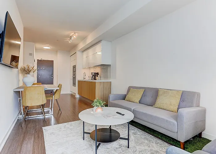 Lakeview Apartments Downtown Toronto