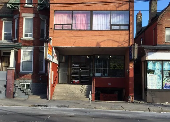 Chinatown Family House