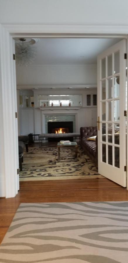 The Jane Bed & Breakfast
