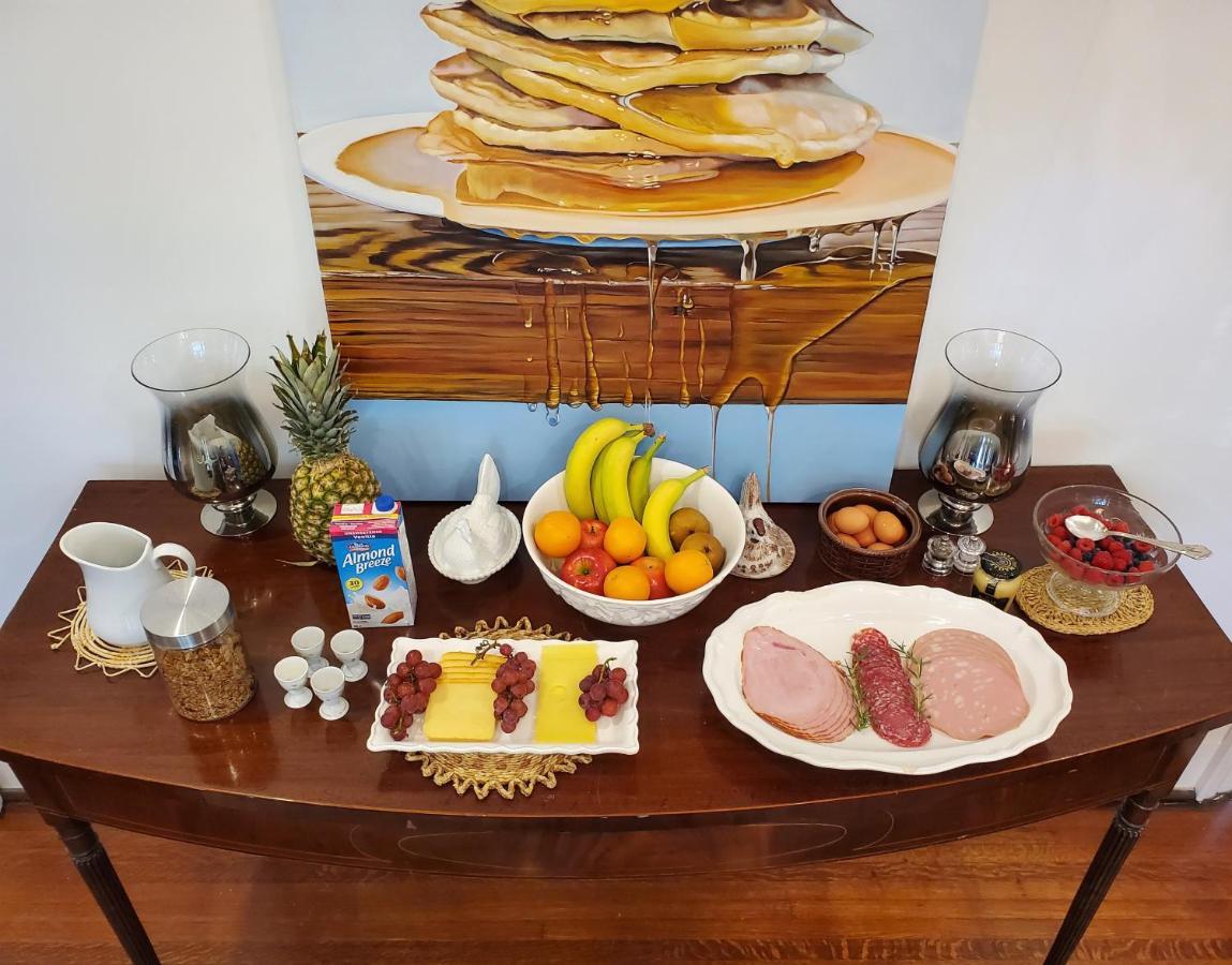 Bed & Breakfast The Jane Toronto