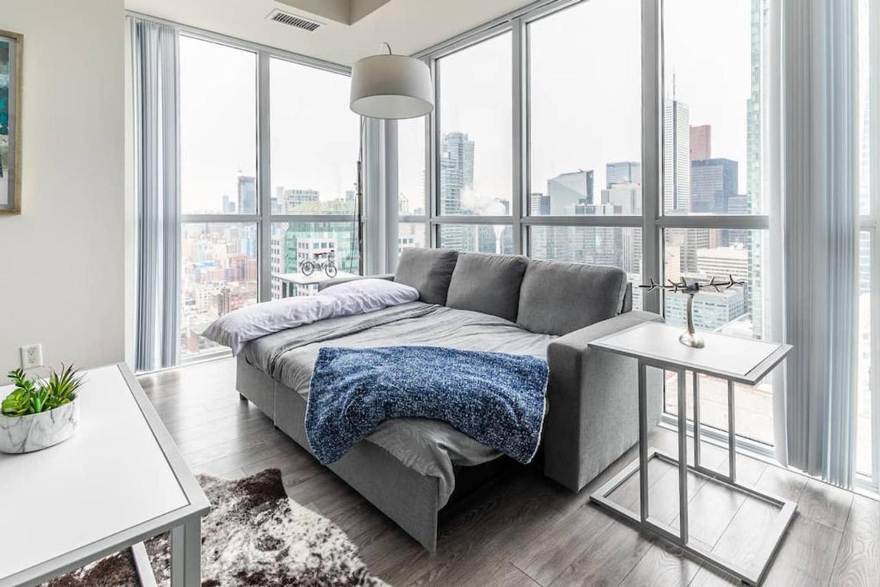 Holiday home Stunning Views Of Downtown - Luxury High Rise With King Bed! *