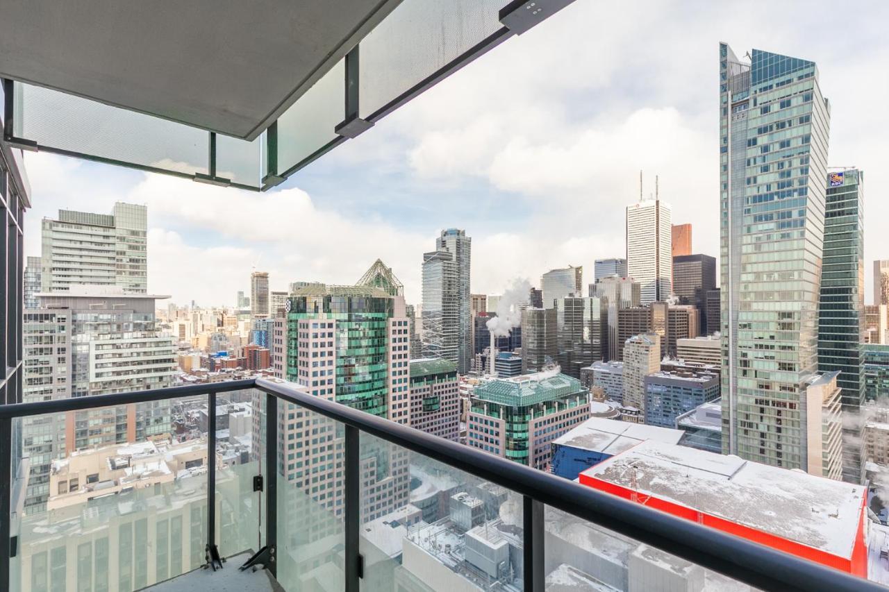 Stunning Views Of Downtown - Luxury High Rise With King Bed! Toronto