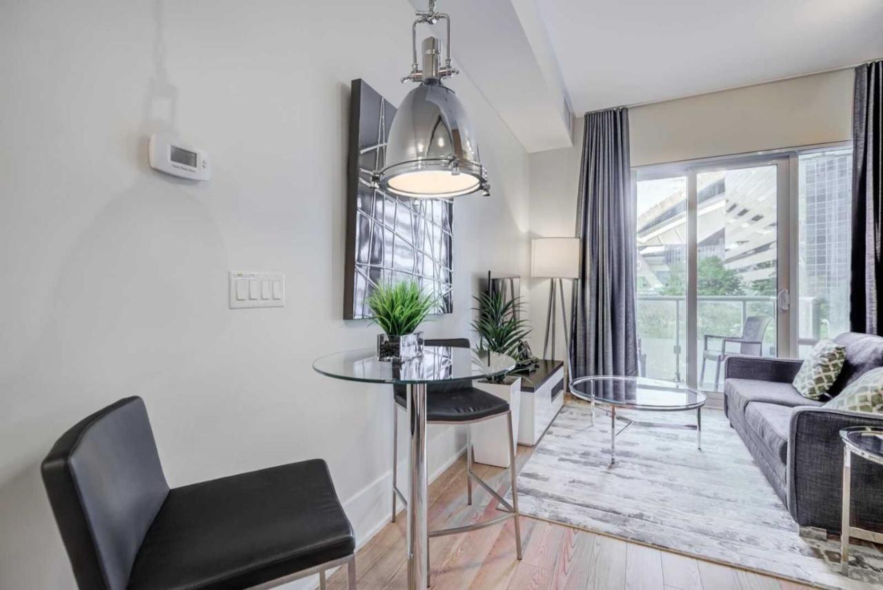 Union Square Centre Apartment
