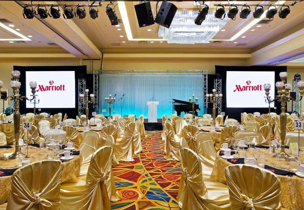 Airport Marriott 4* Toronto