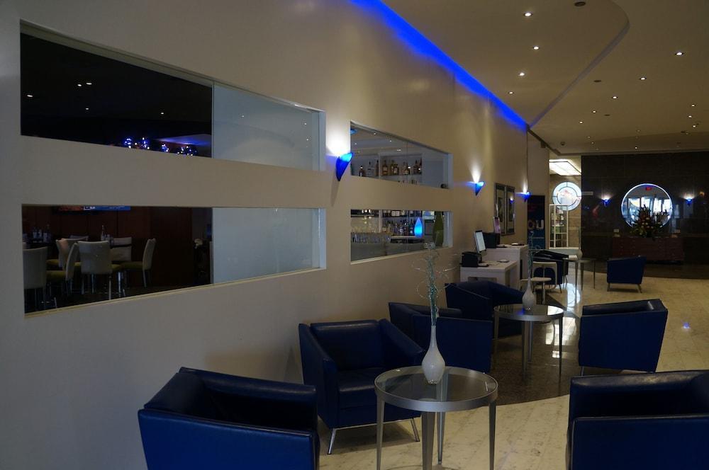 Hotel Novotel North York 3*