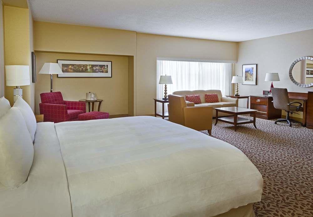 Hotel W