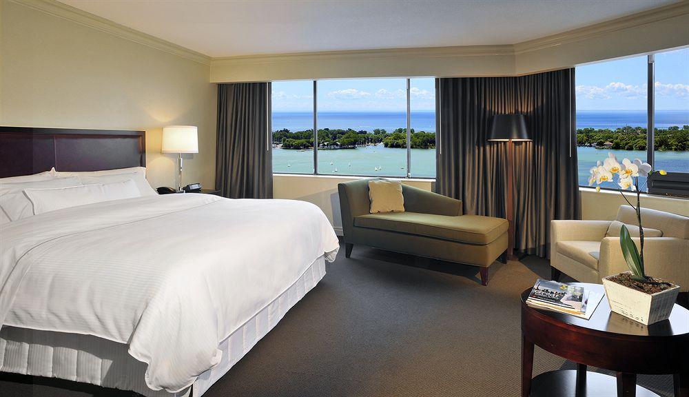 The Westin Harbour Castle, Hotel