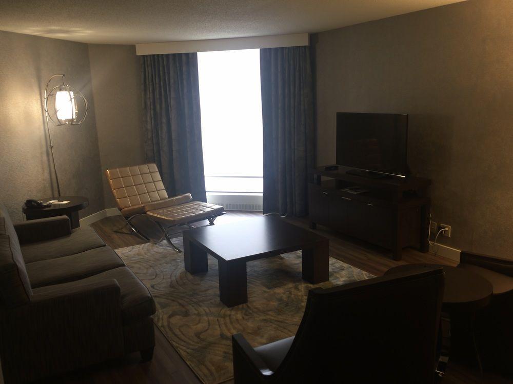 The Westin Airport Hotel