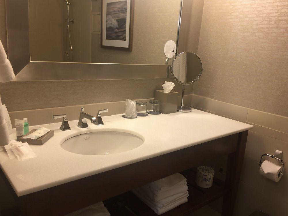 The Westin Airport Hotel