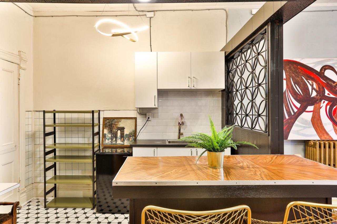 Eclectic Victorian West House