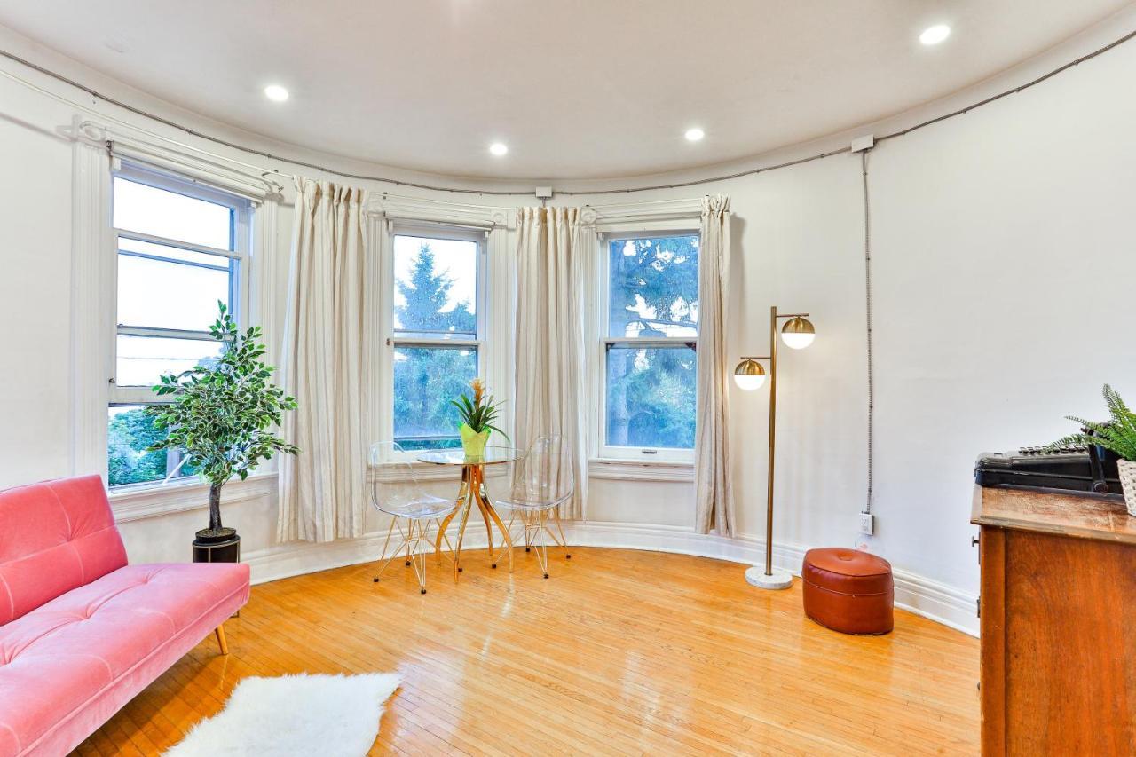 Aparthotel Eclectic Victorian West House Toronto