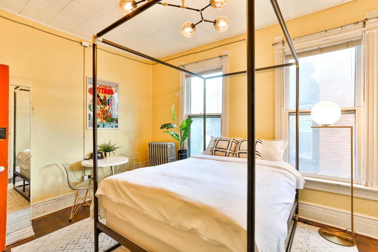 Eclectic Victorian West House 5* Toronto