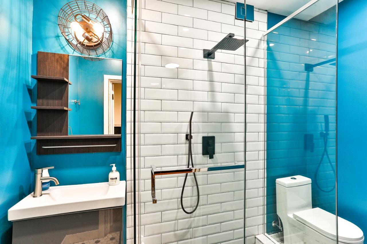 Eclectic Victorian West House Aparthotel 5*