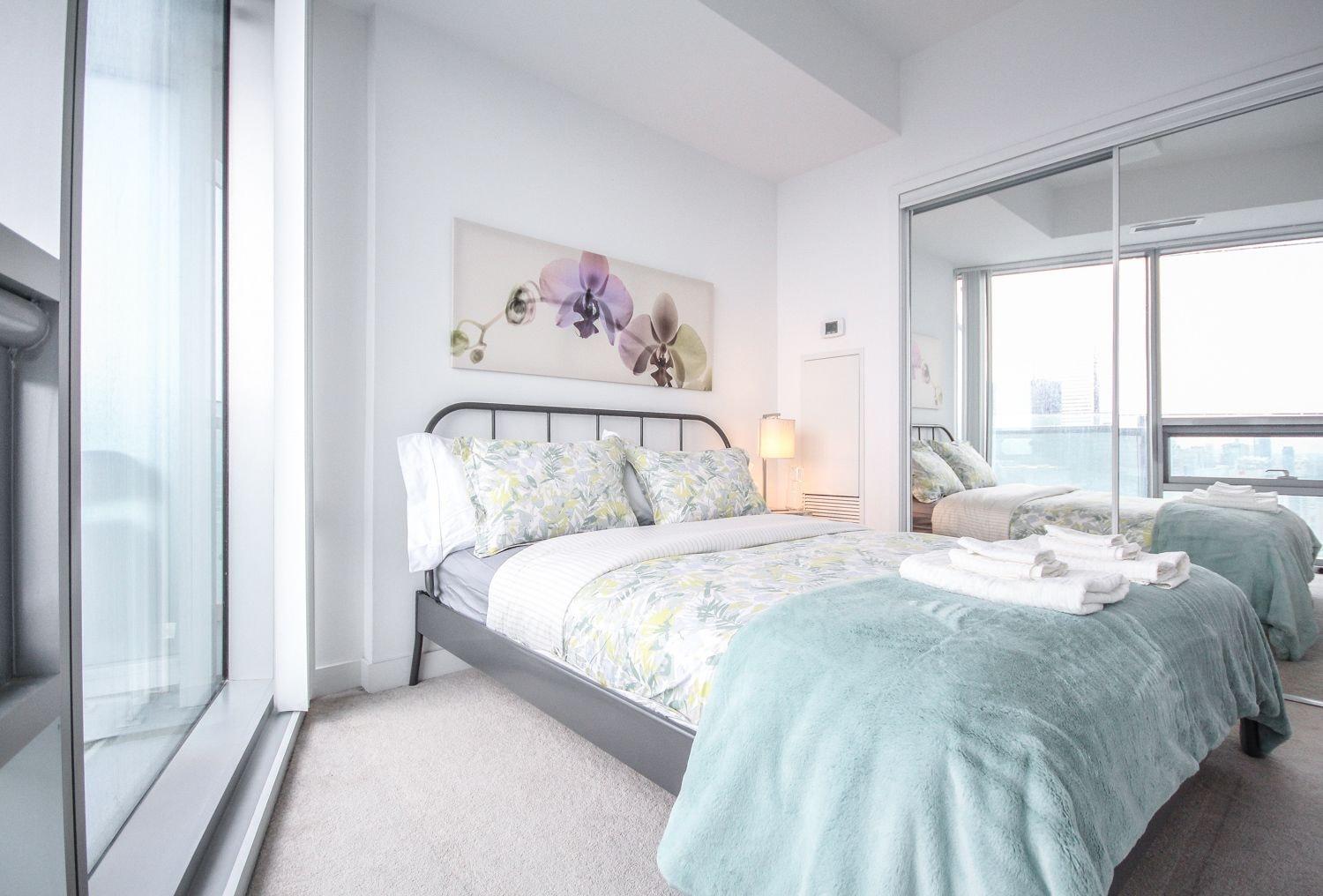 Sarkar - Entertainment District Apartment