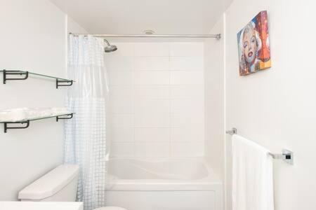 Luxurious With A Lake View * Toronto