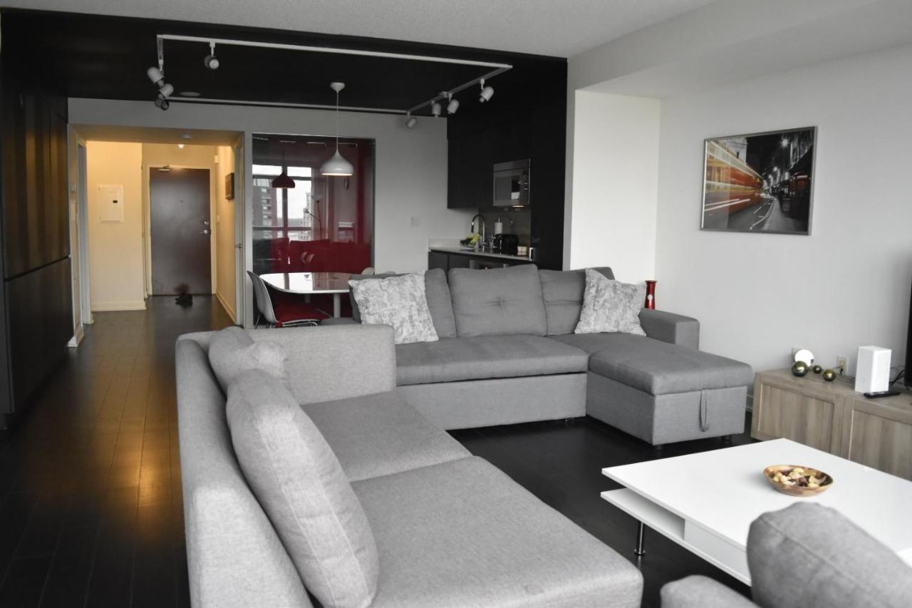 City Place Families Only Apartment *