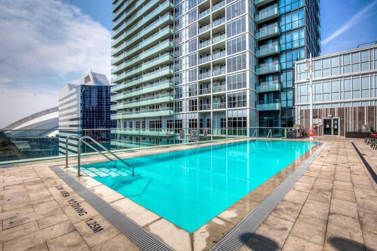 Apartment Downtown Cn Tower Suites