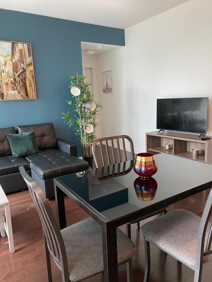 Apartment Stylish Toronto