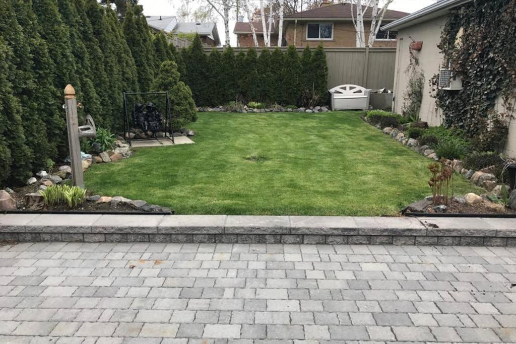 Private Bsmt With Sep. Entrance And Free Parking Toronto