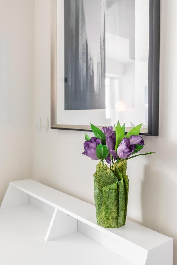 Apartment Stylish 1br - Cn Tower View, Entertainment District-downtown *
