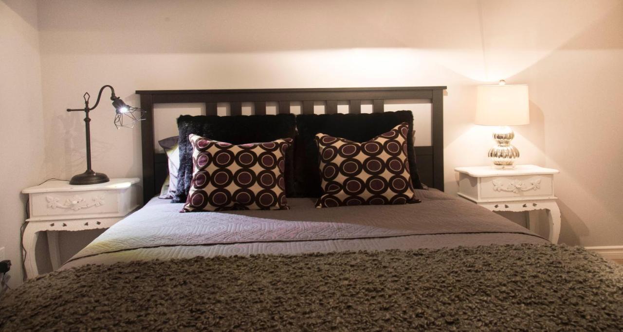 Apartment Charming Downtown Pied-a-terre *