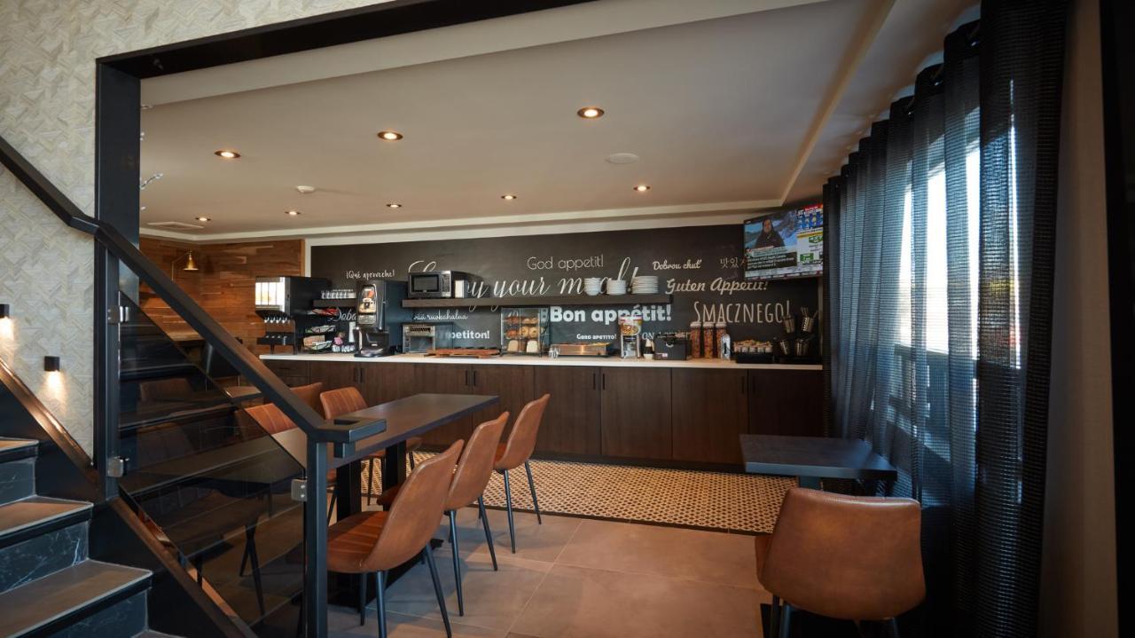 Stay Inn Hotel Toronto 2*